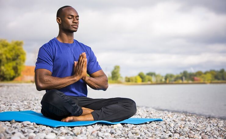 exercices de yoga pour la ptostatite